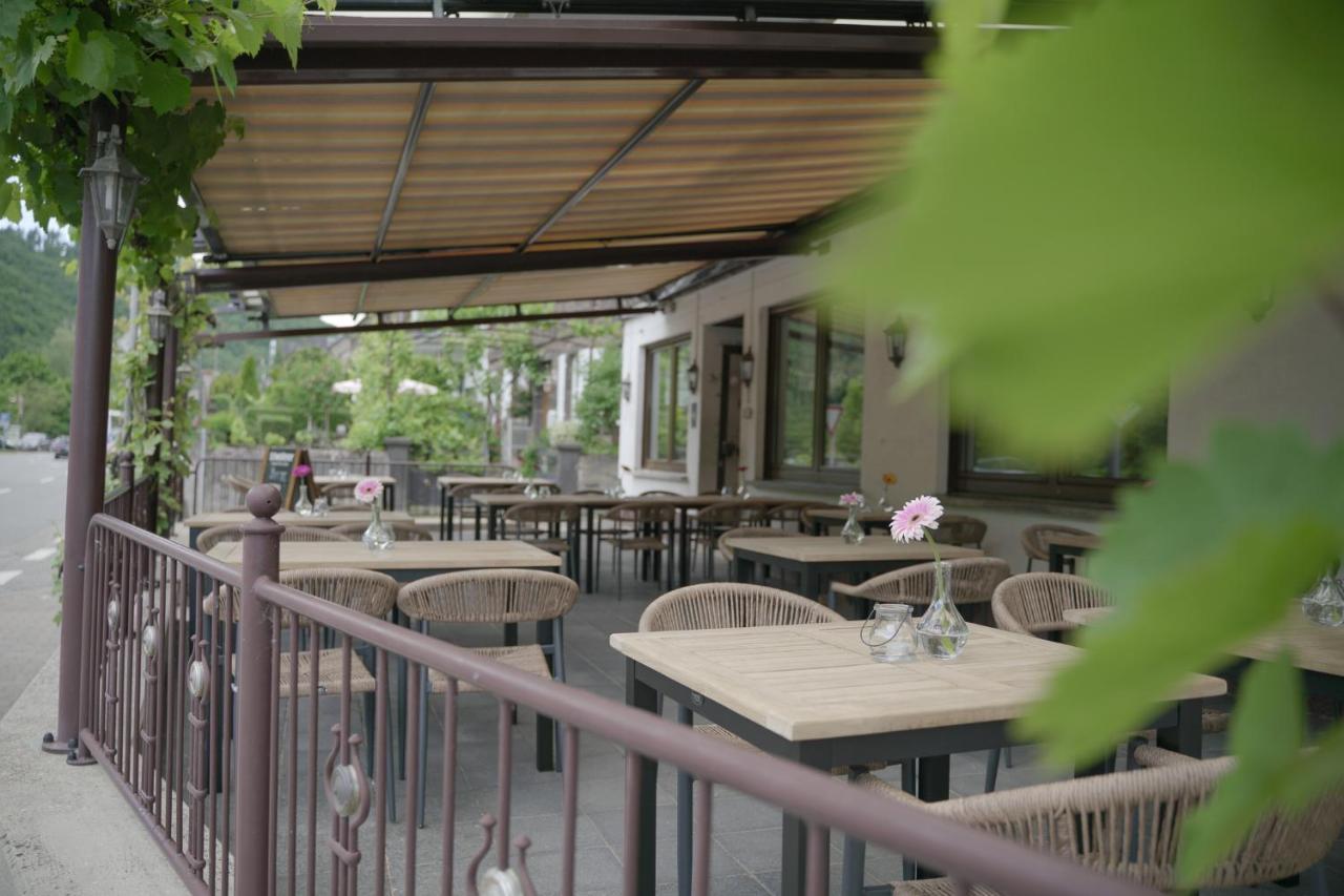 Ley Hotel Klotten Ngoại thất bức ảnh