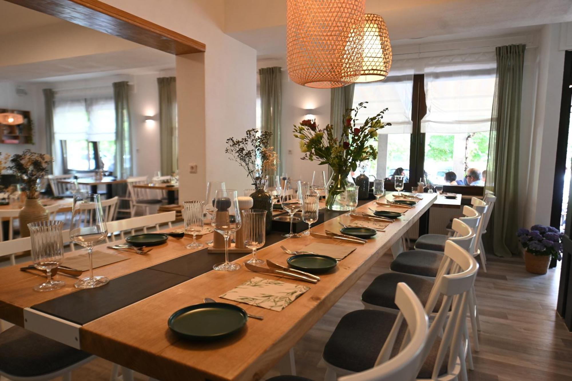 Ley Hotel Klotten Ngoại thất bức ảnh
